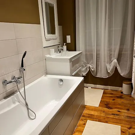 Le Nid Kalain Villa Bourg-lès-Valence Buitenkant foto